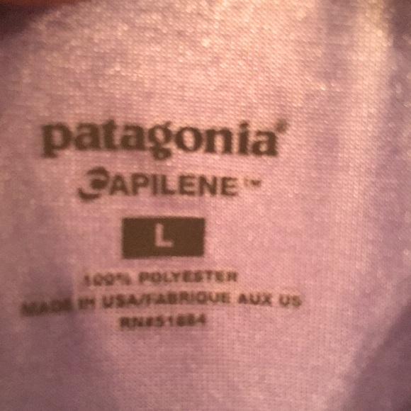 Patagonia L lilac purple. Capilene soft. Machine wash warm. Made in USA. - Picture 2 of 4